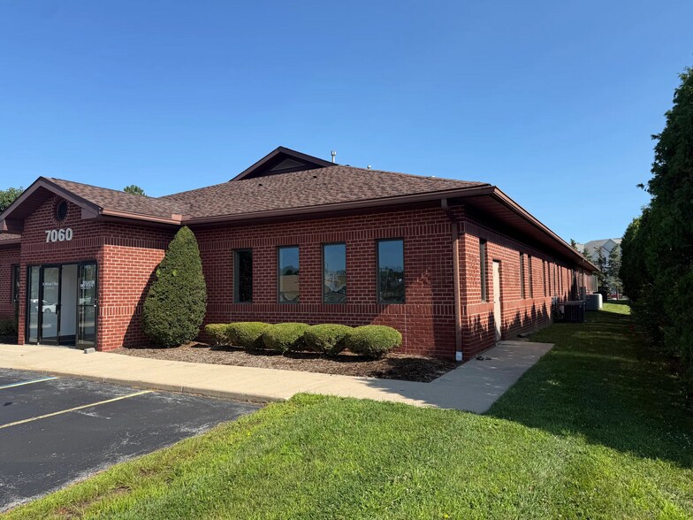 More Photos Of 7060 Spring Meadows Dr W, Holland Medical For Lease
