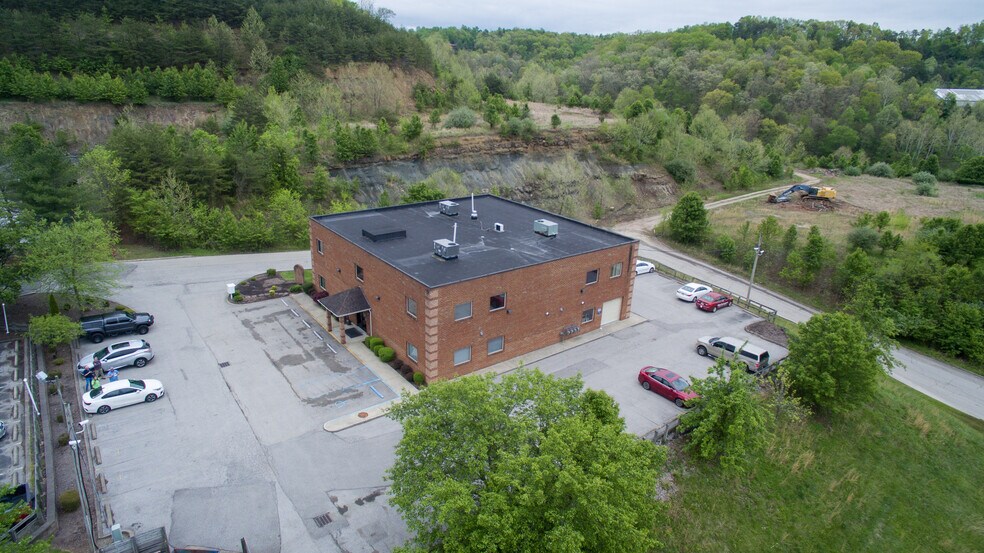 More Photos Of 4003 Out Look Dr, Hurricane Office For Sale