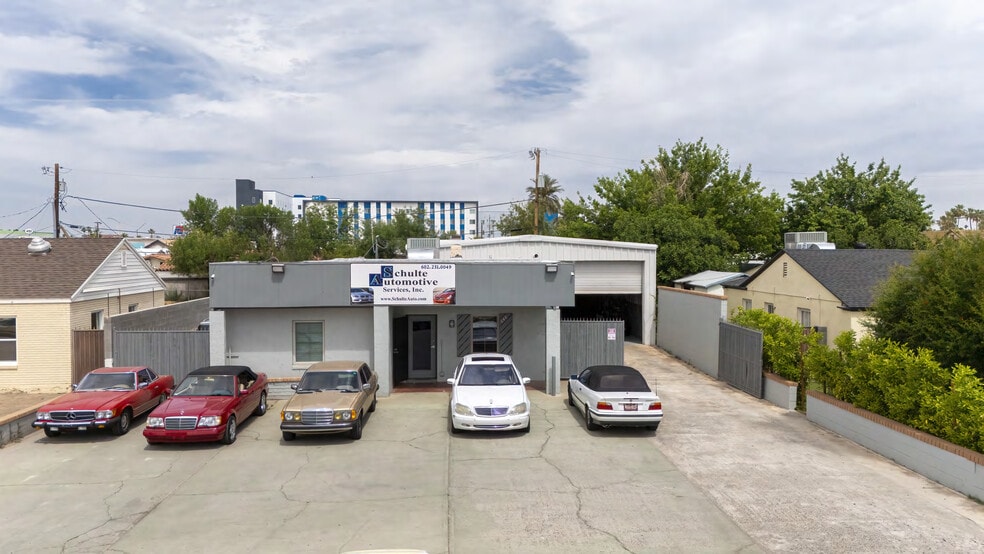 More Photos Of 648 W Coolidge St, Phoenix Auto Repair For Sale