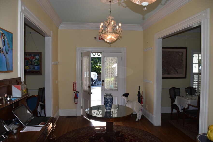 More Photos Of 290 Lafayette St, Lewisburg Specialty For Sale