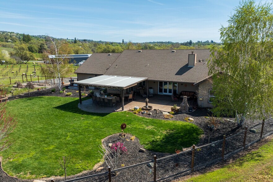 More Photos Of 7505 Wise Rd, Auburn Winery Vineyard For Sale