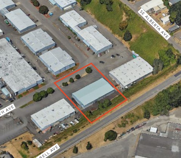 More Photos Of 9144 SE 67th Ave, Portland Warehouse For Sale