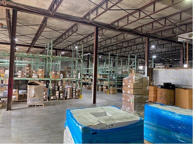 More Photos Of 1002 W Jackson Ave, Harlingen Warehouse For Sale