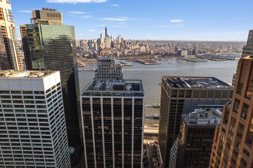 More Photos Of 160 Pearl St, New York Land For Sale