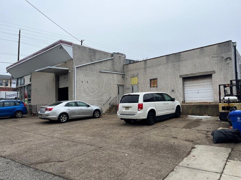 More Photos Of 6300 Westfield Ave, Pennsauken Storefront For Sale