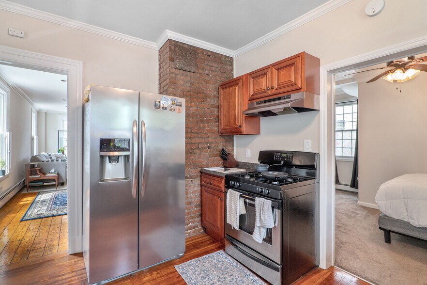 More Photos Of 462-470 2nd Ave, Troy Storefront Retail Residential For Sale