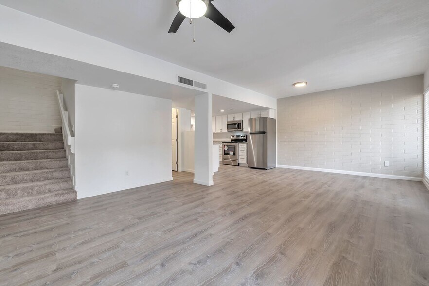 More Photos Of 1815 W Tuckey Ln, Phoenix Apartments For Sale