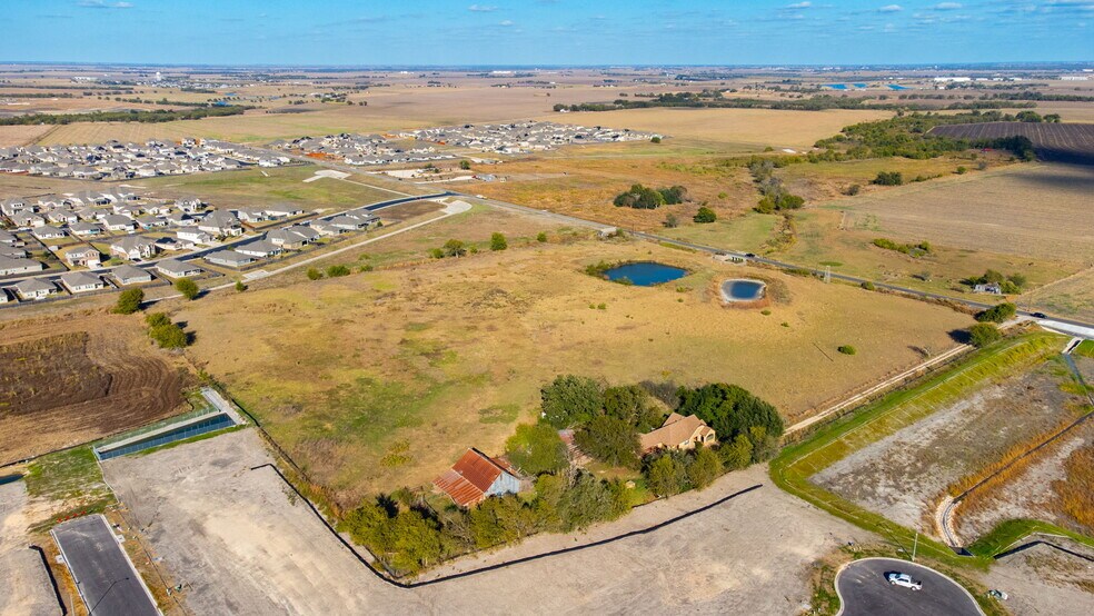 More Photos Of 2120 County Road 132, Hutto Land For Sale