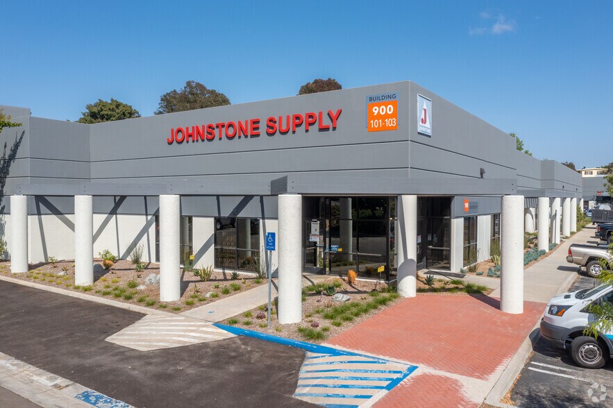 More Photos Of 500 S Andreasen Dr, Escondido Unknown For Lease