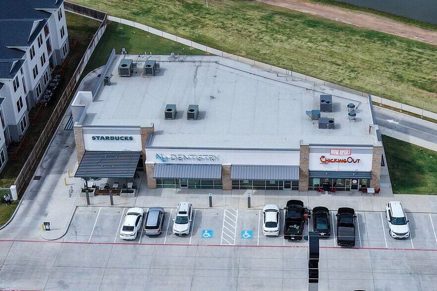 More Photos Of 23227 Gosling Rd, Spring General Retail For Lease