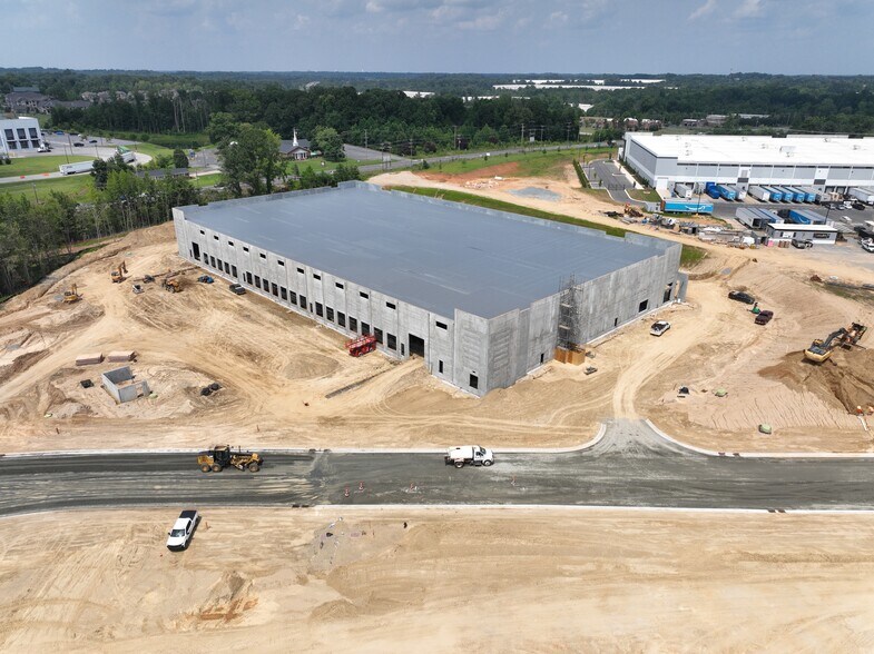 More Photos Of 0 Davidson Hwy, Kannapolis Unknown For Lease