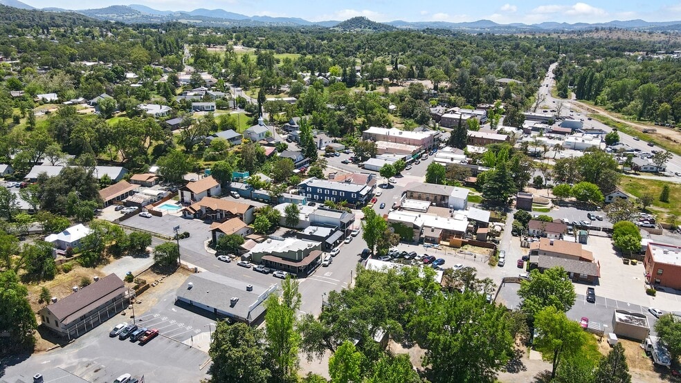 More Photos Of 18723 Main St, Jamestown General Retail For Sale