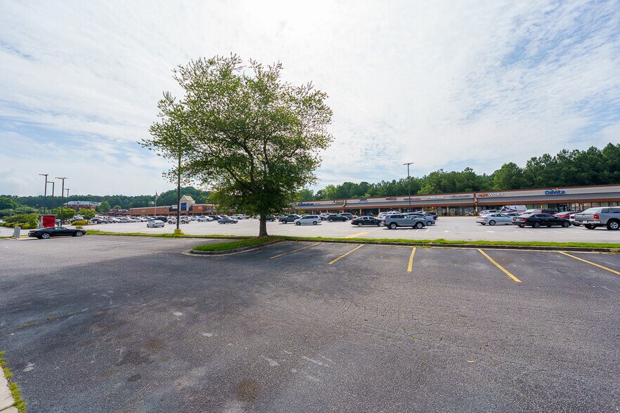 More Photos Of 3570 Highway 138 SE, Stockbridge Restaurant For Sale