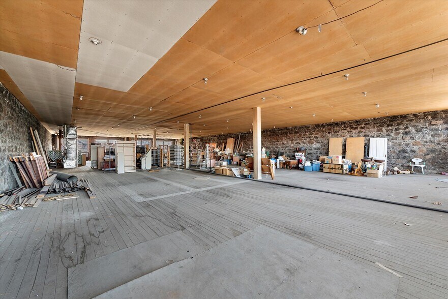 More Photos Of 2108 Main St, Baker City Storefront Retail Residential For Sale