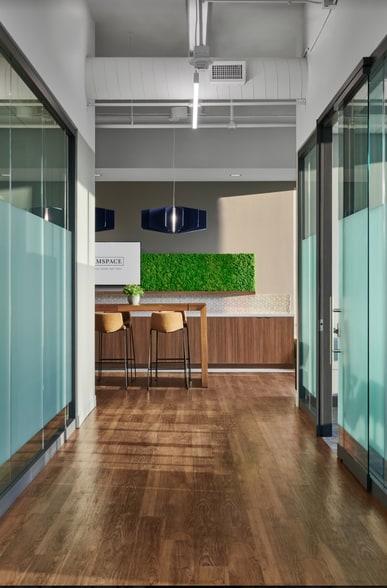More Photos Of 2200 Post Oak Blvd, Houston Office For Lease