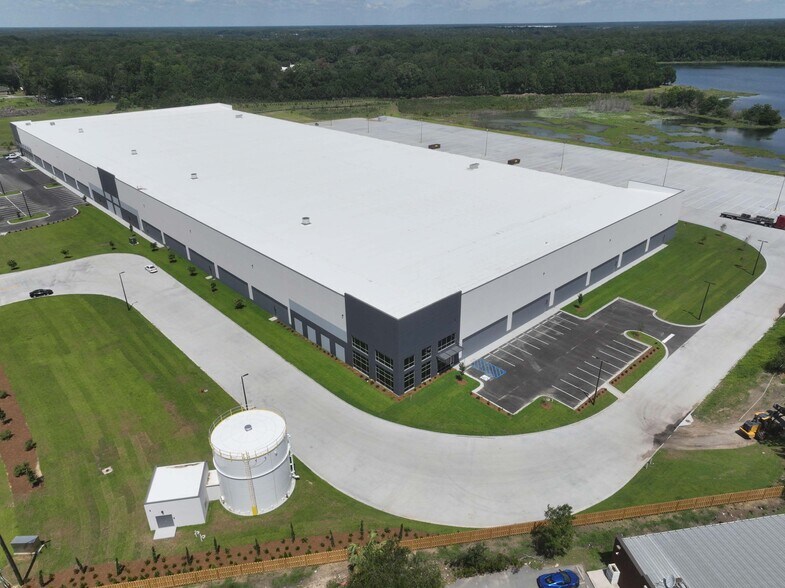 More Photos Of 4704 Ogeechee Rd, Savannah Warehouse For Lease