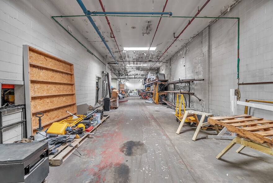 More Photos Of 330 Upton Ave, Battle Creek Warehouse For Sale