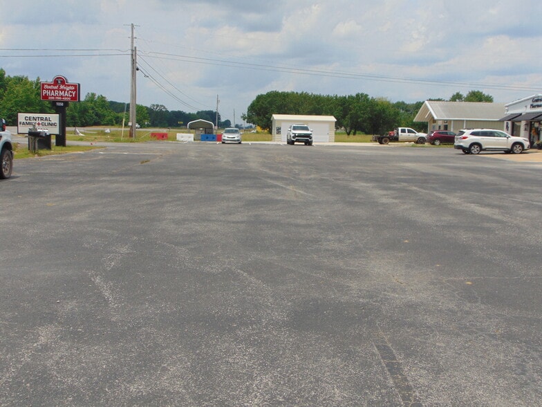 More Photos Of 11300 Highway 20, Florence Self Storage For Sale
