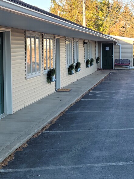 More Photos Of 2662 E US Route 20 East, Cazenovia Office For Sale