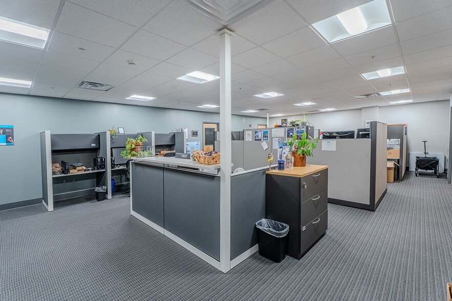 More Photos Of , Buffalo Office For Sale