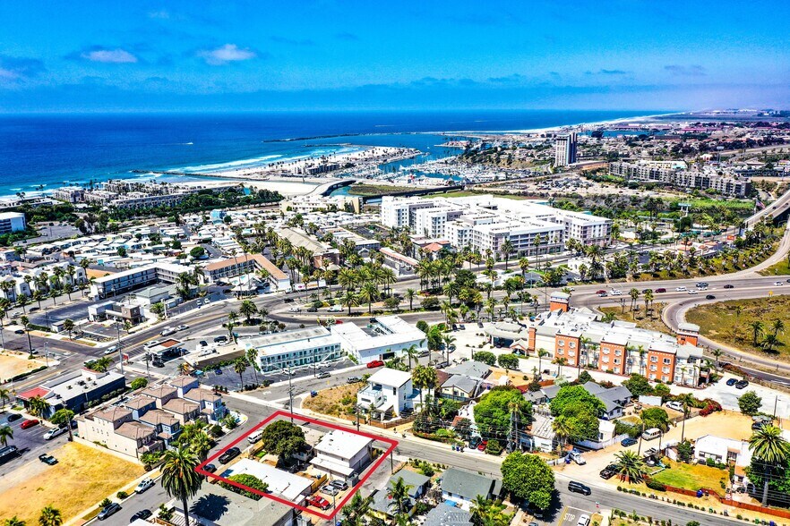 More Photos Of 718-722 N Freeman St, Oceanside Apartments For Sale