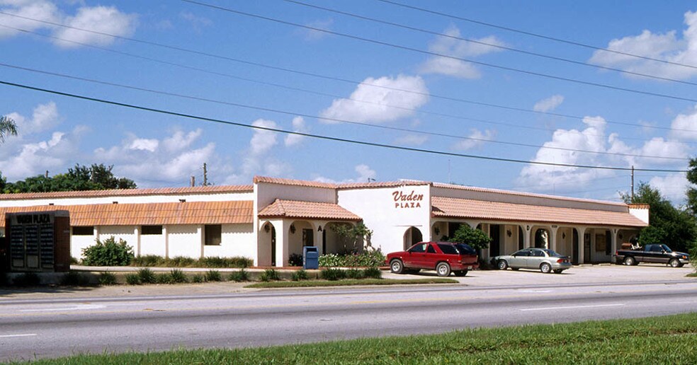 More Photos Of 6239 Edgewater Dr, Orlando Office For Lease