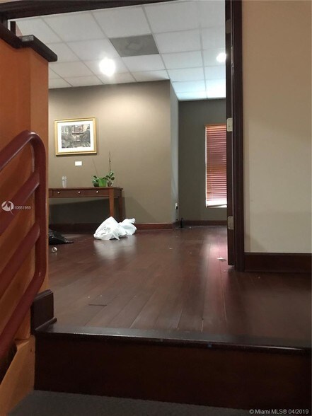 More Photos Of 20101-20161 NE 16th Pl, Miami Loft Creative Space For Sale