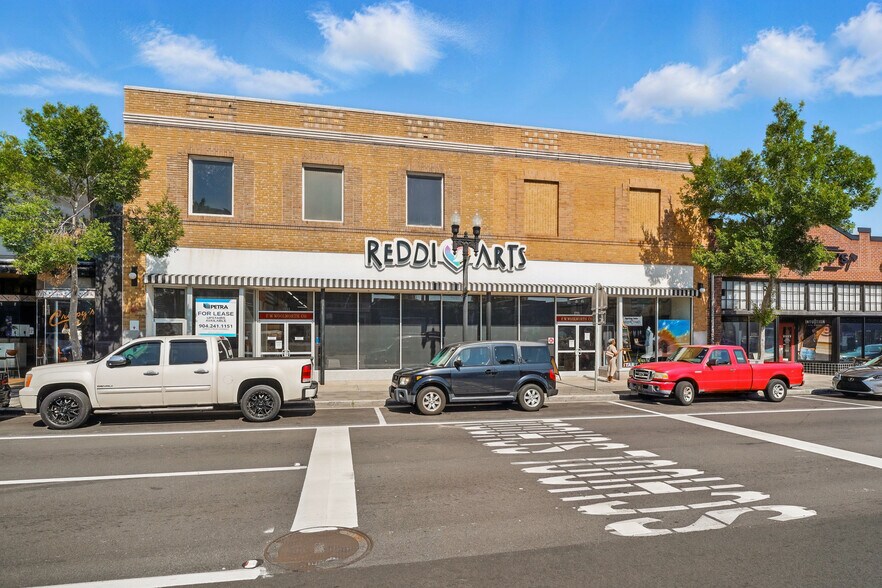 More Photos Of 1729-1731 N Main St, Jacksonville Storefront For Lease