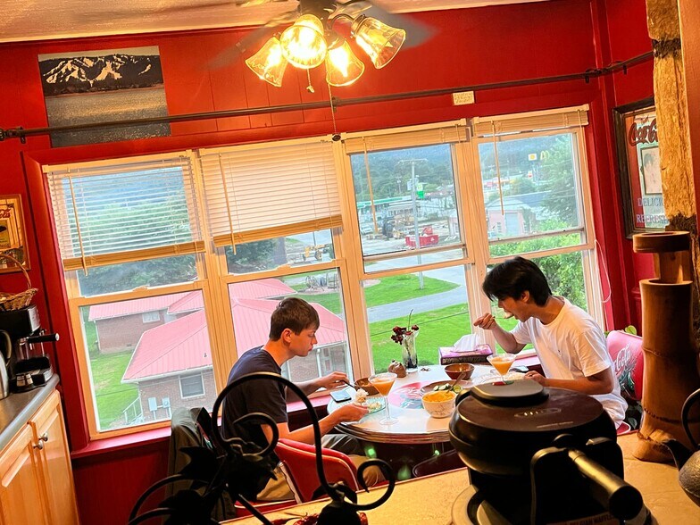 More Photos Of 290 N Main St, Robbinsville Hotel For Sale