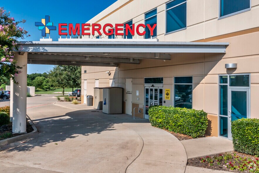 More Photos Of 2300 W FM 544, Wylie Medical For Lease