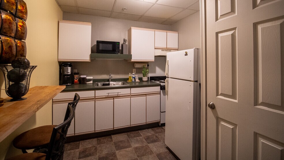 More Photos Of 113 N Broadway, Rochester Storefront Retail Residential For Sale