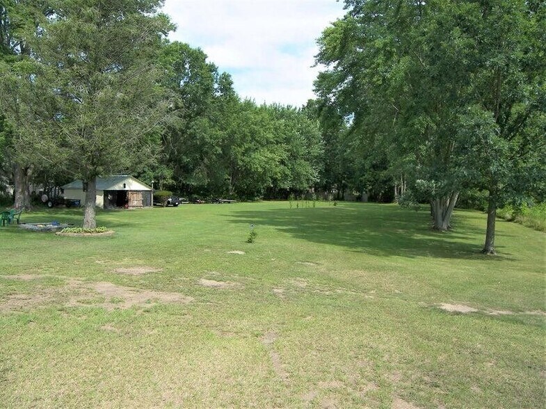 More Photos Of 19449 US Highway 12, New Buffalo Office For Sale