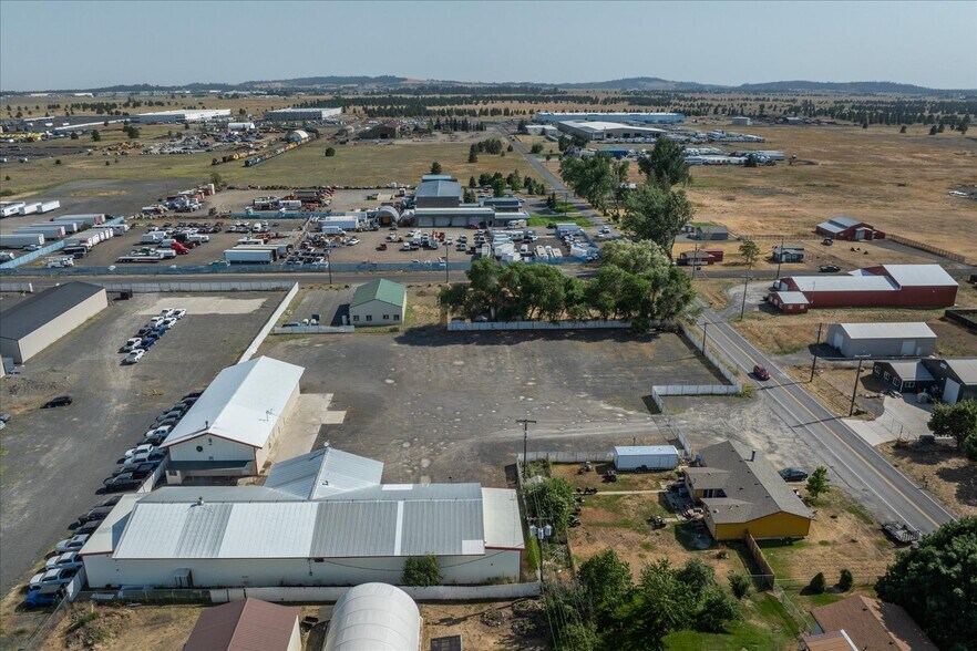 More Photos Of 1927 S Garfield Rd, Airway Heights Warehouse For Sale