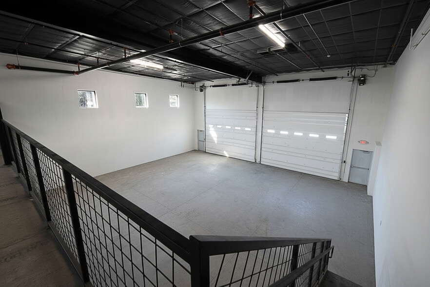 More Photos Of 2313 Tarpley rd, Carrollton Showroom For Sale