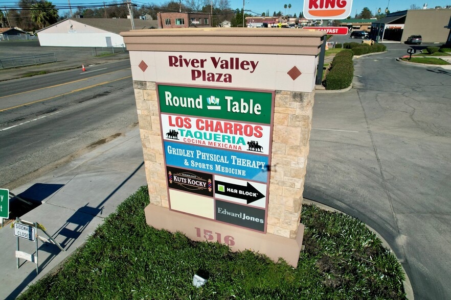 More Photos Of 1516 Highway 99, Gridley General Retail For Sale