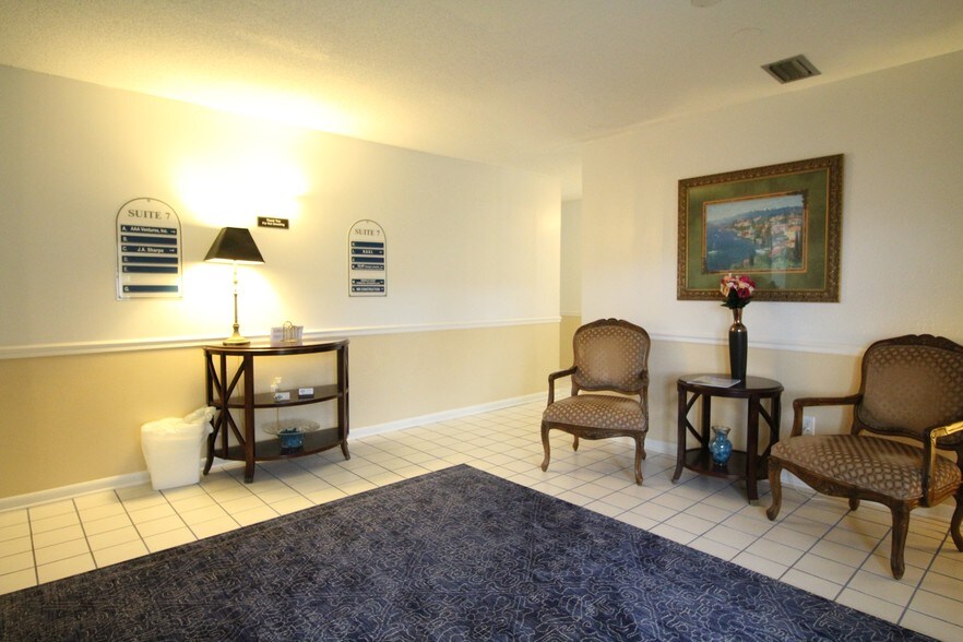 More Photos Of 225 Main St, Destin Office Residential For Lease