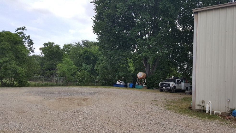 More Photos Of 1905-1907 Alfred Ln, Bossier City Warehouse For Lease