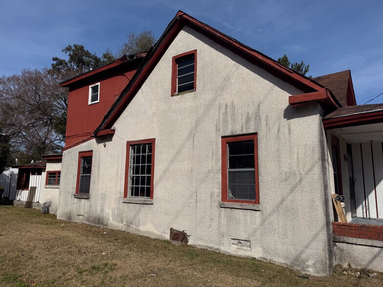 More Photos Of 2815 Wicklow St, Savannah Office For Sale