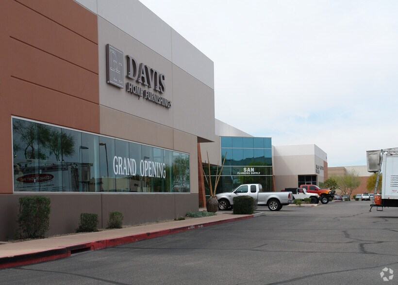 More Photos Of 8175 E Raintree Dr, Scottsdale Warehouse For Lease