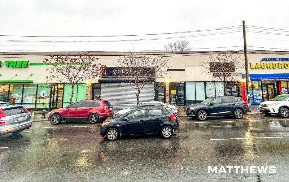 More Photos Of 10801 Atlantic Ave, Richmond Hill Freestanding For Lease