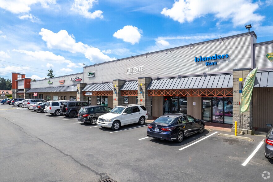 Primary Photo Of 607 SE Everett Mall Way, Everett General Retail For Lease
