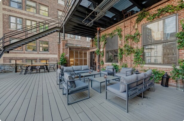 More Photos Of 315 W 35th St, New York Office For Lease
