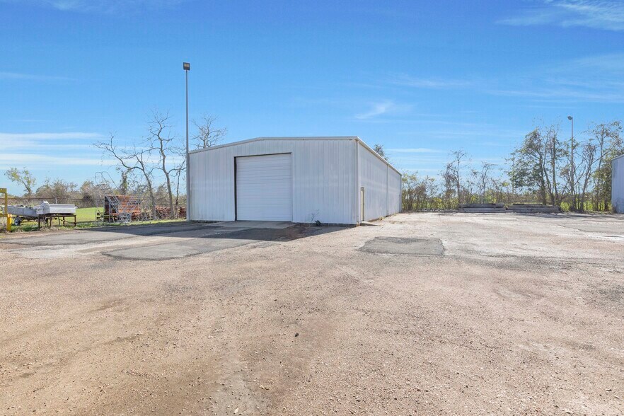 More Photos Of 200-251 Rousseau Rd rd, Youngsville Warehouse For Sale