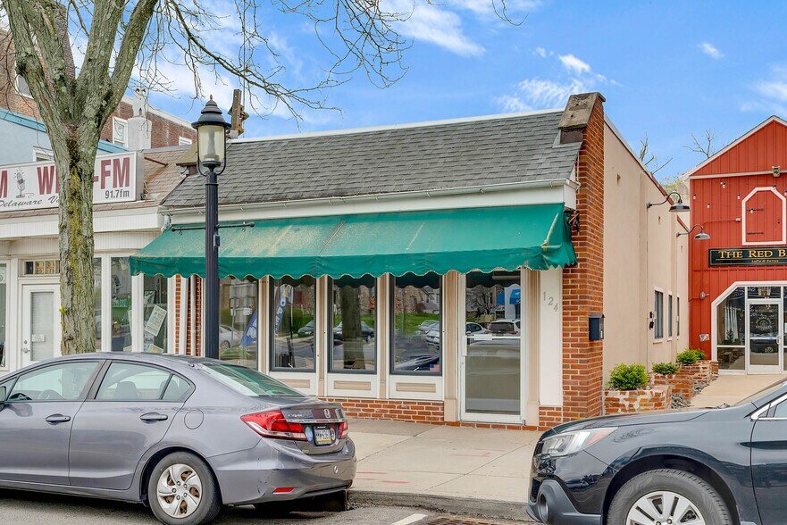 More Photos Of 124 S York Rd, Hatboro Office For Sale