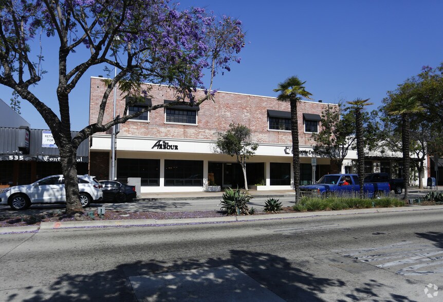 More Photos Of 527 S Lake Ave, Pasadena General Retail For Sale