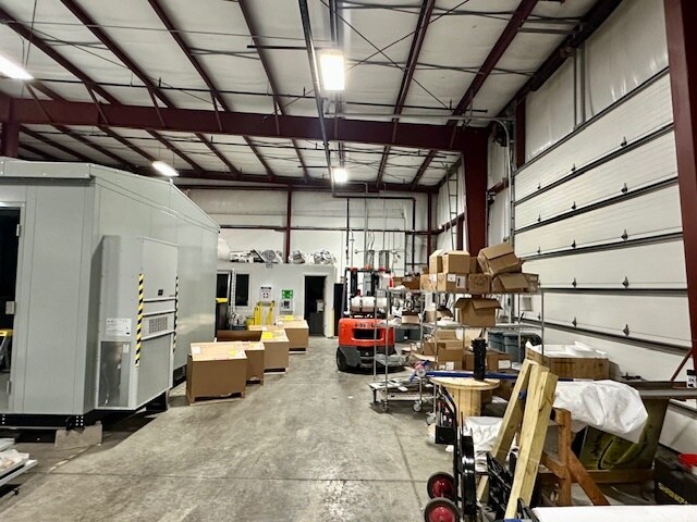 More Photos Of 18 Lancaster Pky, Lancaster Manufacturing For Sale