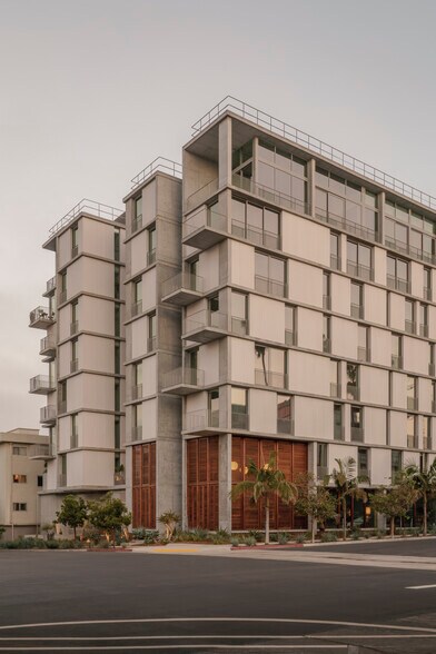 More Photos Of 2710 3rd Ave, San Diego Apartments For Sale