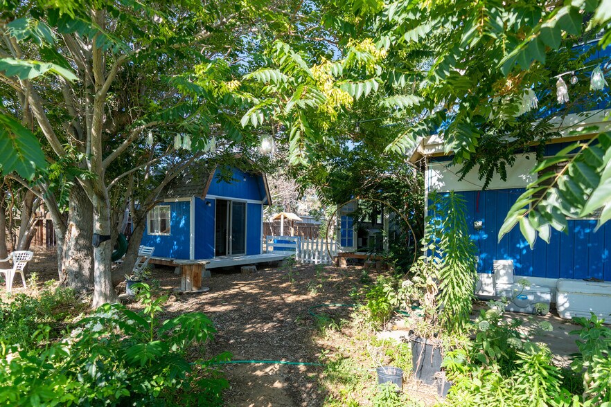 More Photos Of 43254 52nd St W, Lancaster Apartments For Sale