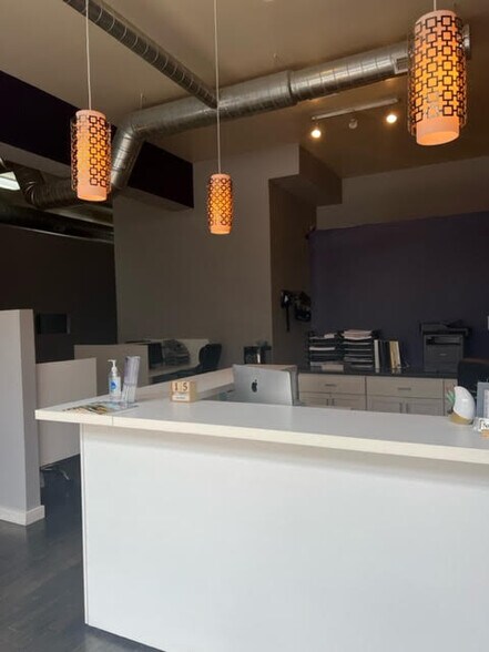 More Photos Of 2308 W North Ave, Chicago Multifamily For Sale