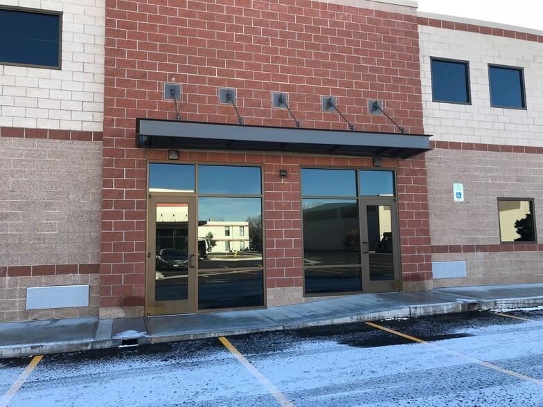 More Photos Of 4840 Van Gordon St, Wheat Ridge Warehouse For Lease